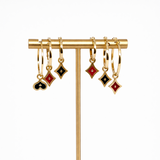 Emani - M עגיל חישוק בינוני עם תליון